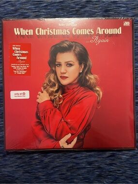 Kelly Clarkson– When Christmas Comes Around...Again (Pop)